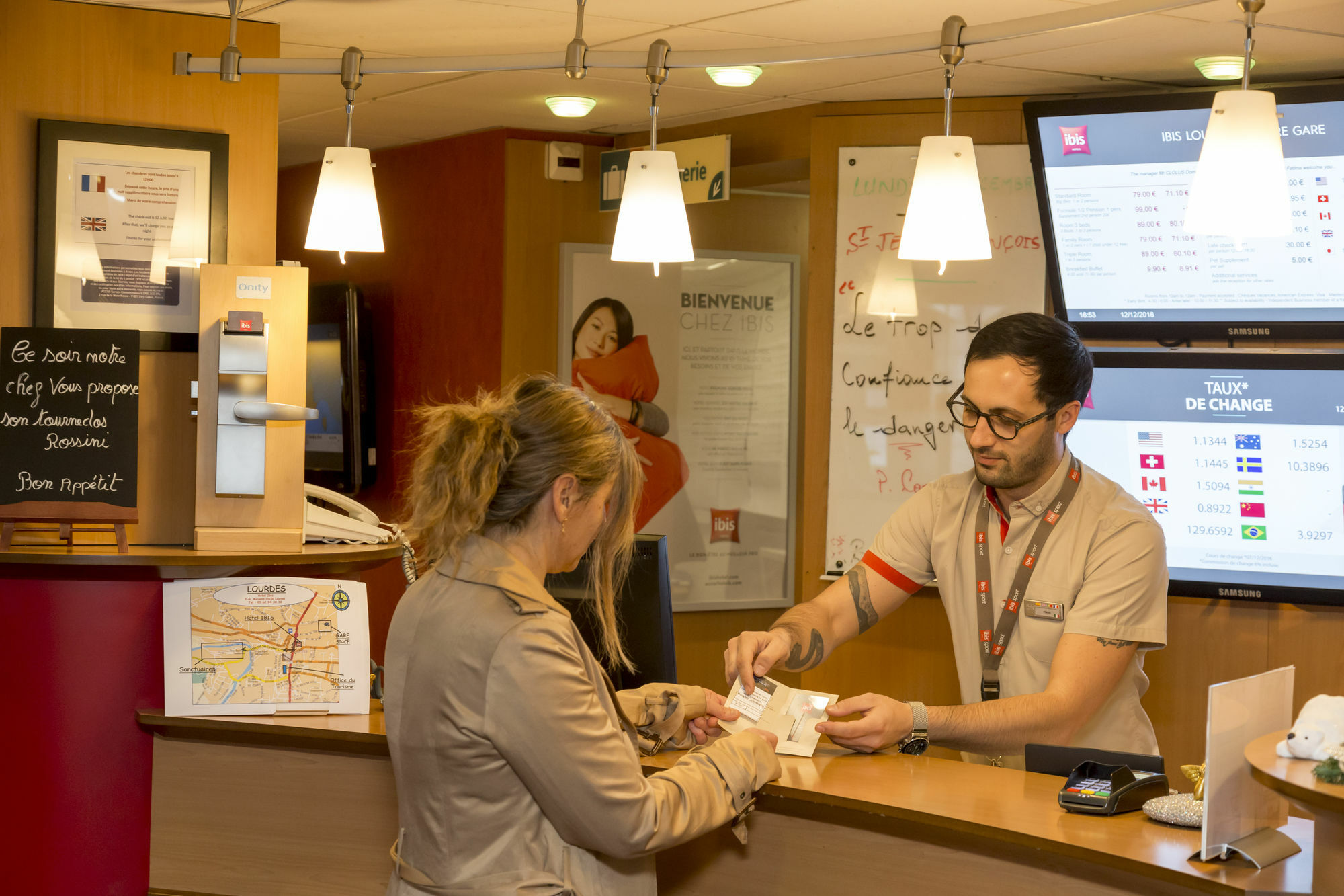 B&B Hotel Lourdes Centre Экстерьер фото